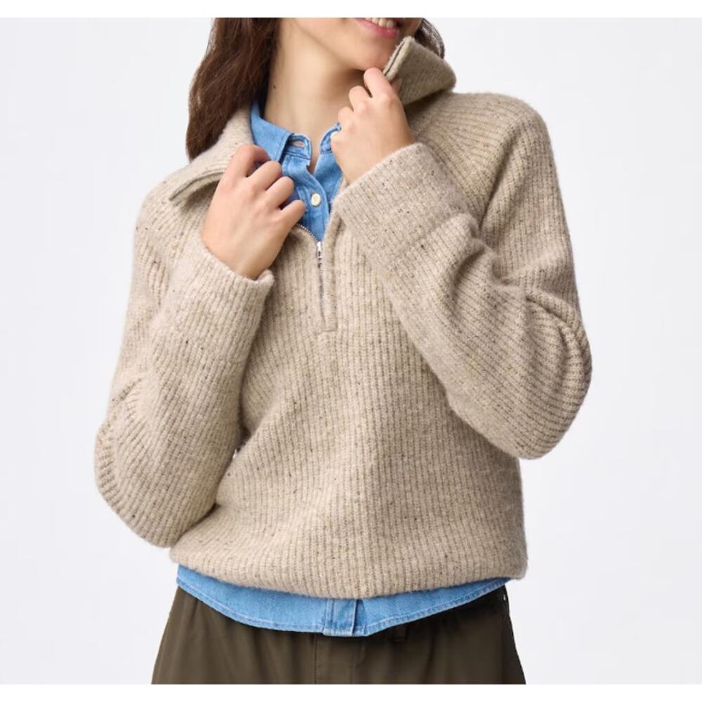 GU (Uniqlo) Flecked Half-Zip Knitted Pullover in Beige